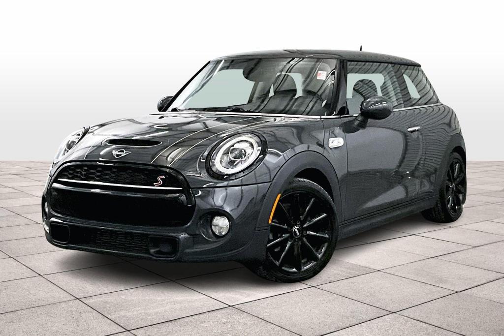 used 2019 MINI Hardtop car, priced at $18,000