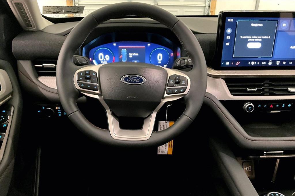 new 2025 Ford Explorer car, priced at $39,500