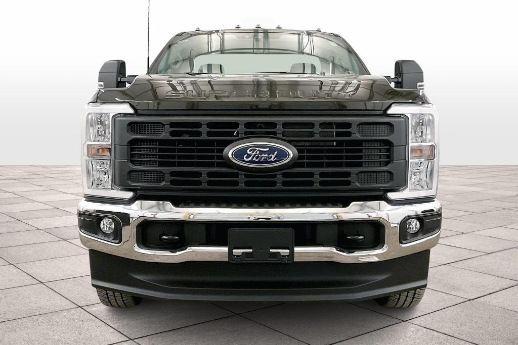 new 2024 Ford F-250 car, priced at $45,111