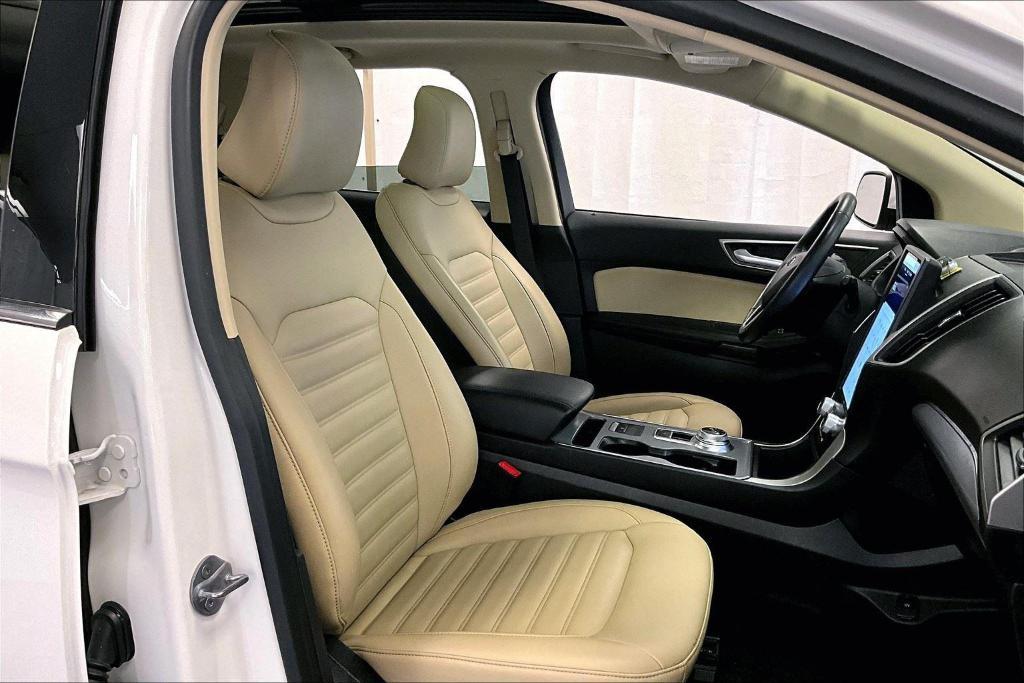 used 2022 Ford Edge car, priced at $25,000