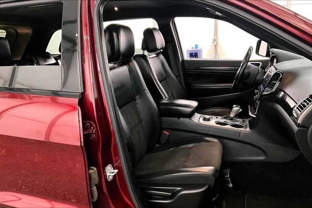 used 2020 Jeep Grand Cherokee car, priced at $22,750