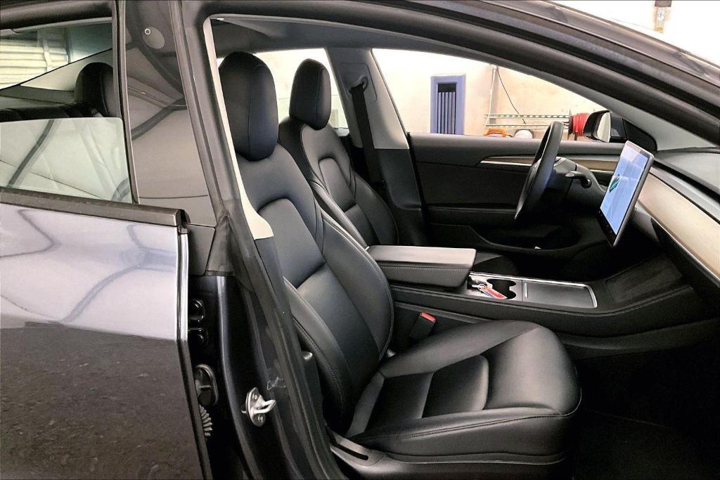 used 2021 Tesla Model 3 car, priced at $25,000