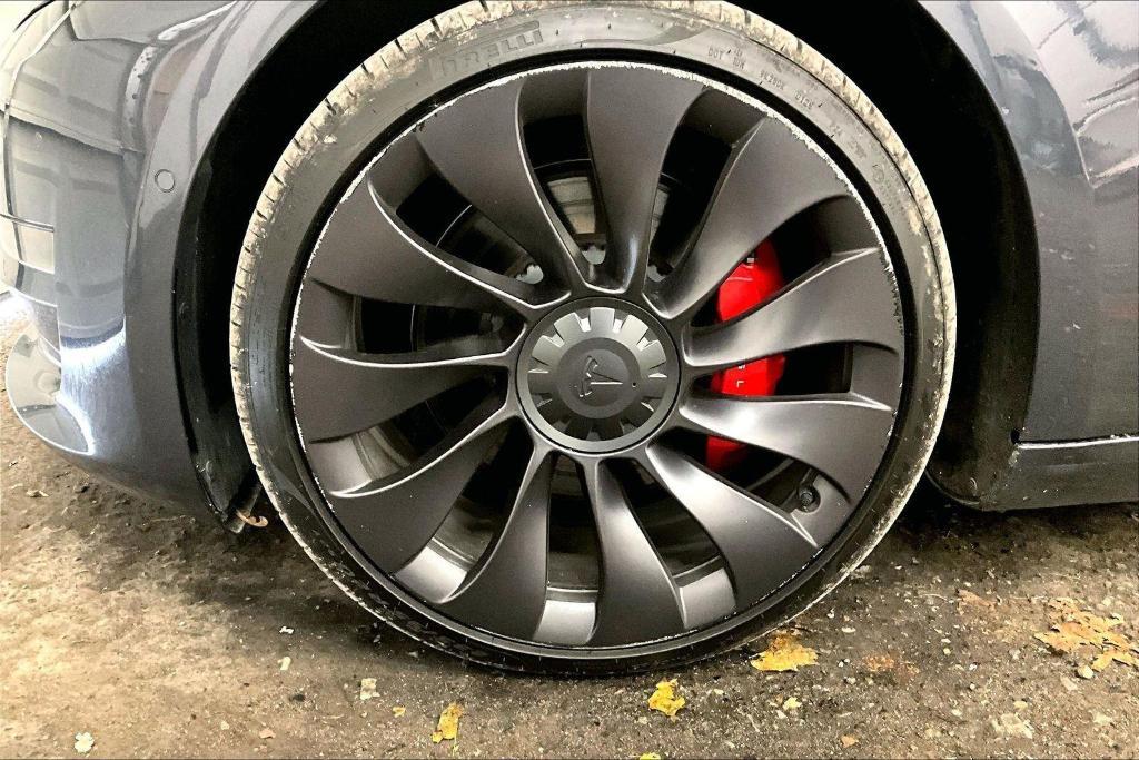 used 2021 Tesla Model 3 car, priced at $25,000