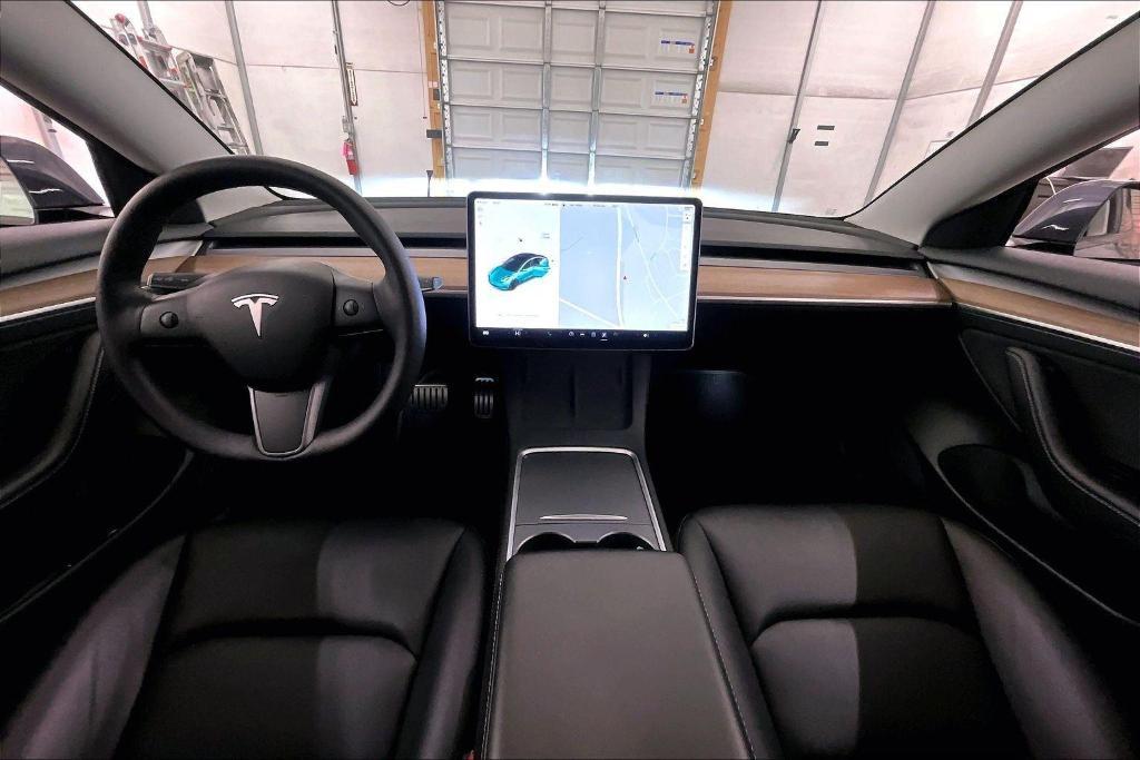 used 2021 Tesla Model 3 car, priced at $25,000