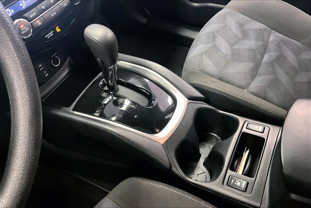 used 2015 Nissan Rogue car, priced at $13,788