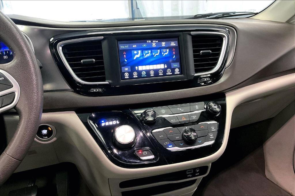 used 2018 Chrysler Pacifica car, priced at $17,477