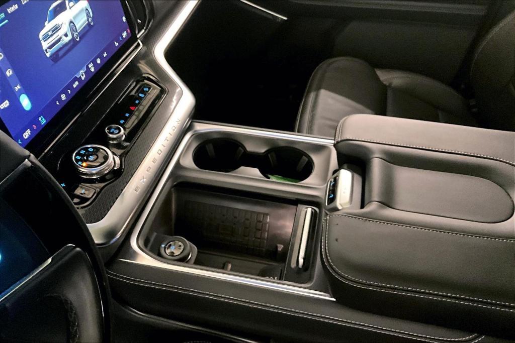 new 2025 Ford Expedition Max car, priced at $87,000