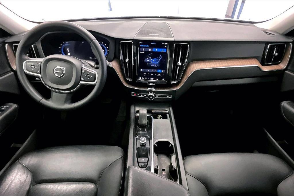 used 2022 Volvo XC60 car, priced at $35,000