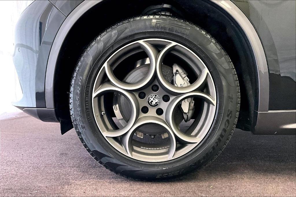 used 2023 Alfa Romeo Stelvio car, priced at $32,500