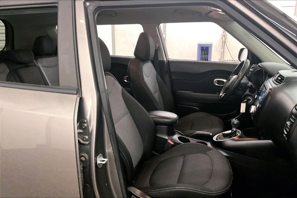 used 2018 Kia Soul car, priced at $9,777
