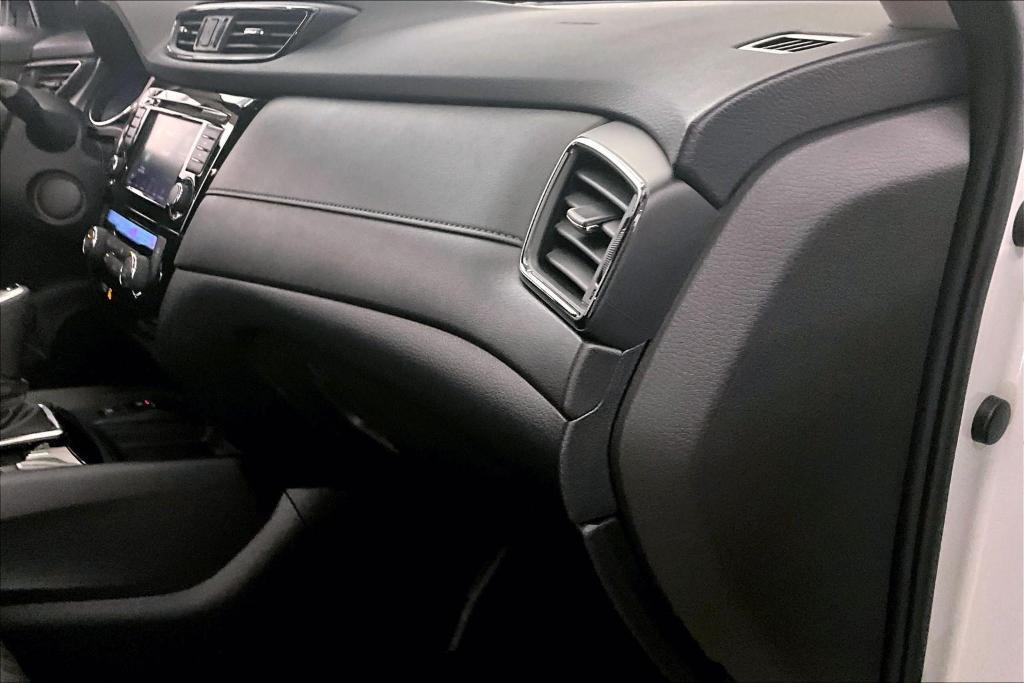 used 2019 Nissan Rogue car, priced at $19,500
