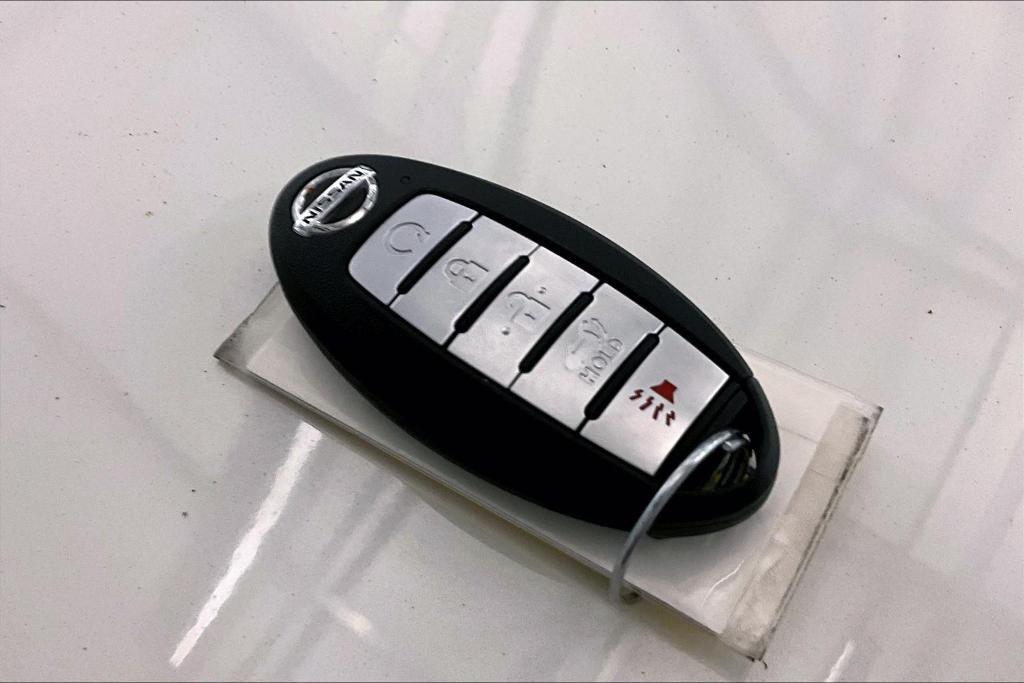 used 2019 Nissan Rogue car, priced at $19,500
