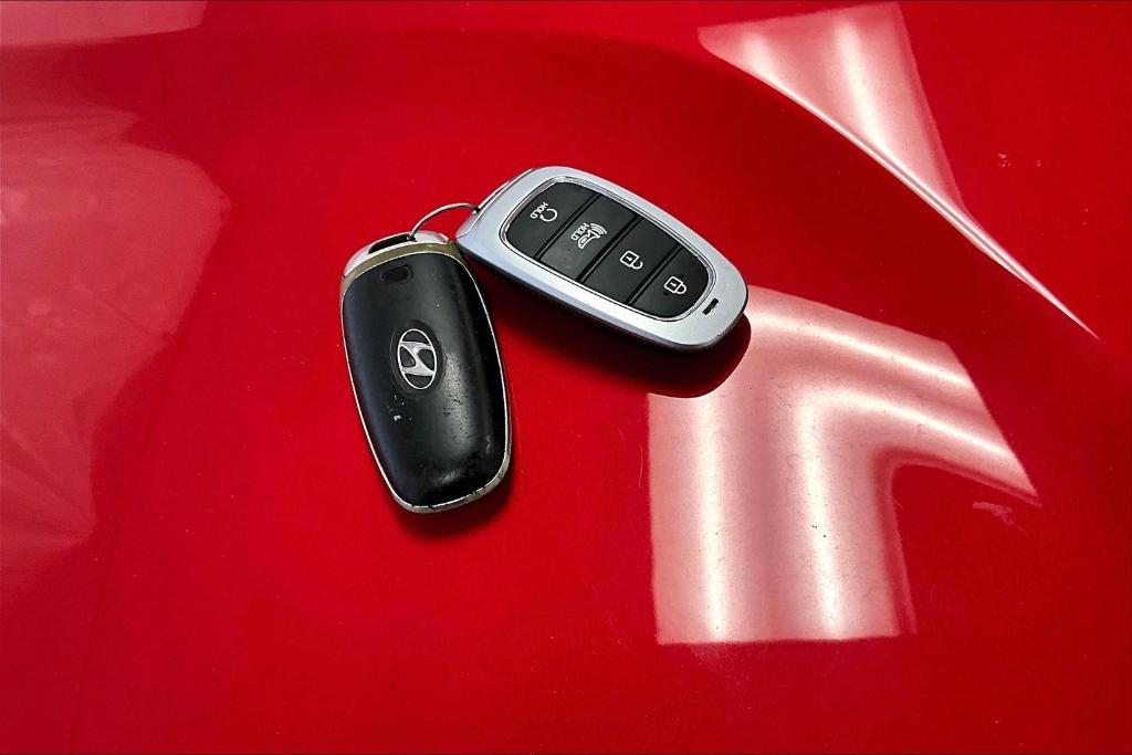 used 2022 Hyundai Santa Fe car, priced at $25,750