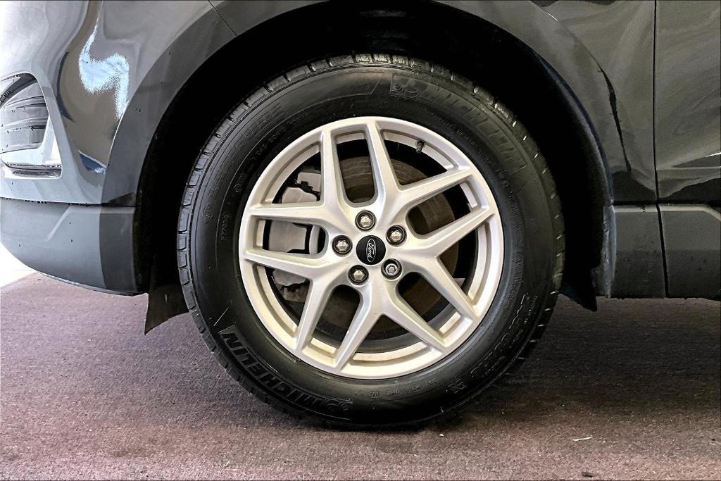 used 2023 Ford Edge car, priced at $27,000