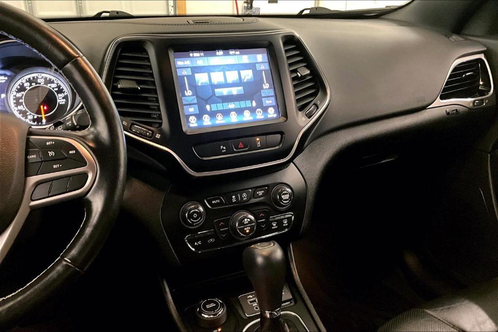 used 2021 Jeep Cherokee car, priced at $21,500