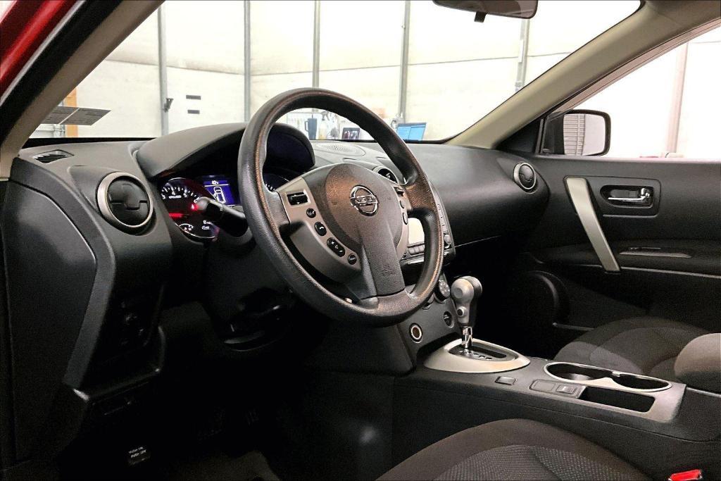 used 2014 Nissan Rogue Select car, priced at $7,977