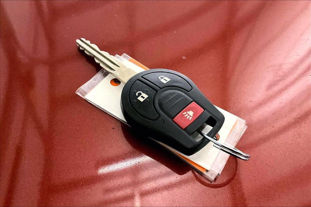 used 2014 Nissan Rogue Select car, priced at $7,977