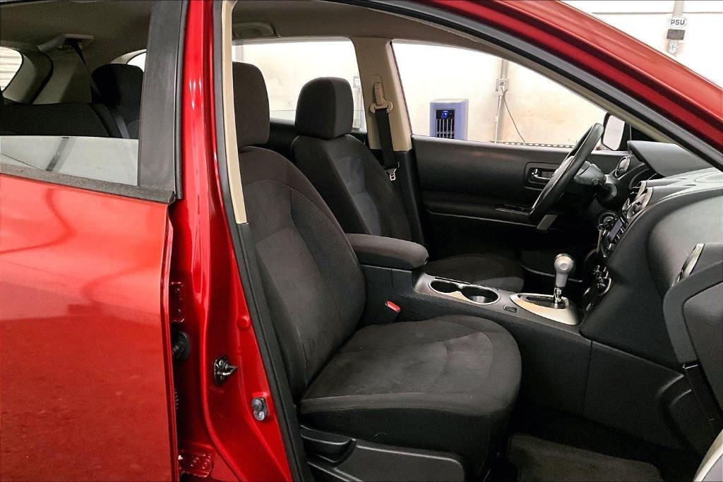 used 2014 Nissan Rogue Select car, priced at $7,977