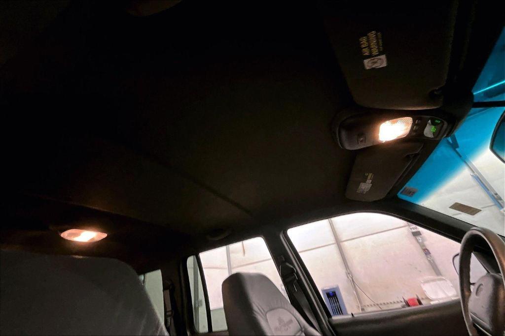 used 2000 Mercury Mountaineer car, priced at $3,977