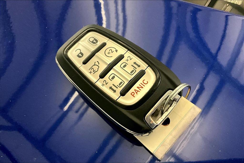 used 2020 Chrysler Pacifica car, priced at $19,977