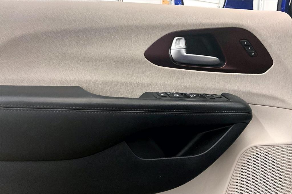 used 2020 Chrysler Pacifica car, priced at $19,977