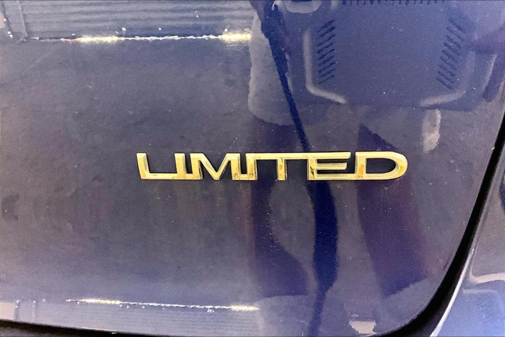 used 2020 Chrysler Pacifica car, priced at $19,977