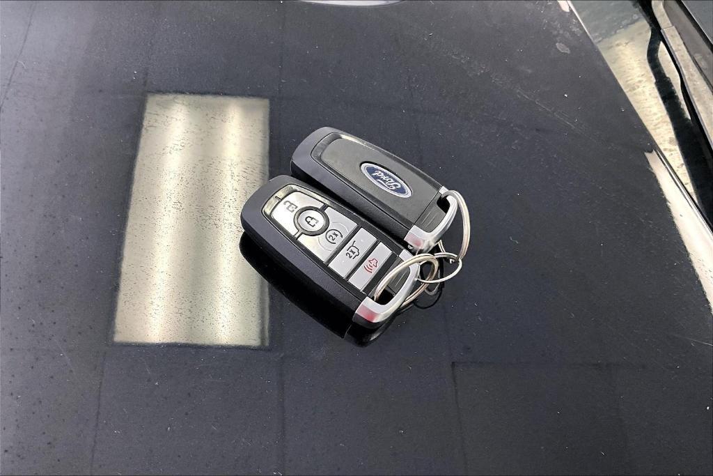 used 2022 Ford Explorer car, priced at $32,000