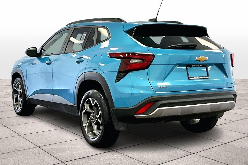 used 2025 Chevrolet Trax car, priced at $23,750