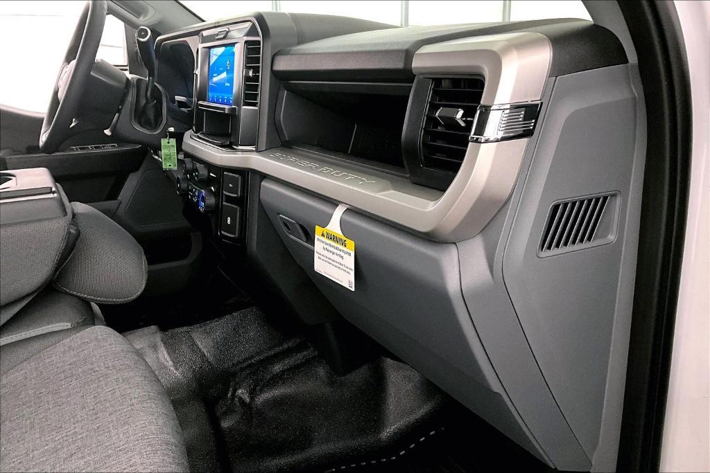 new 2025 Ford F-350 car, priced at $52,517