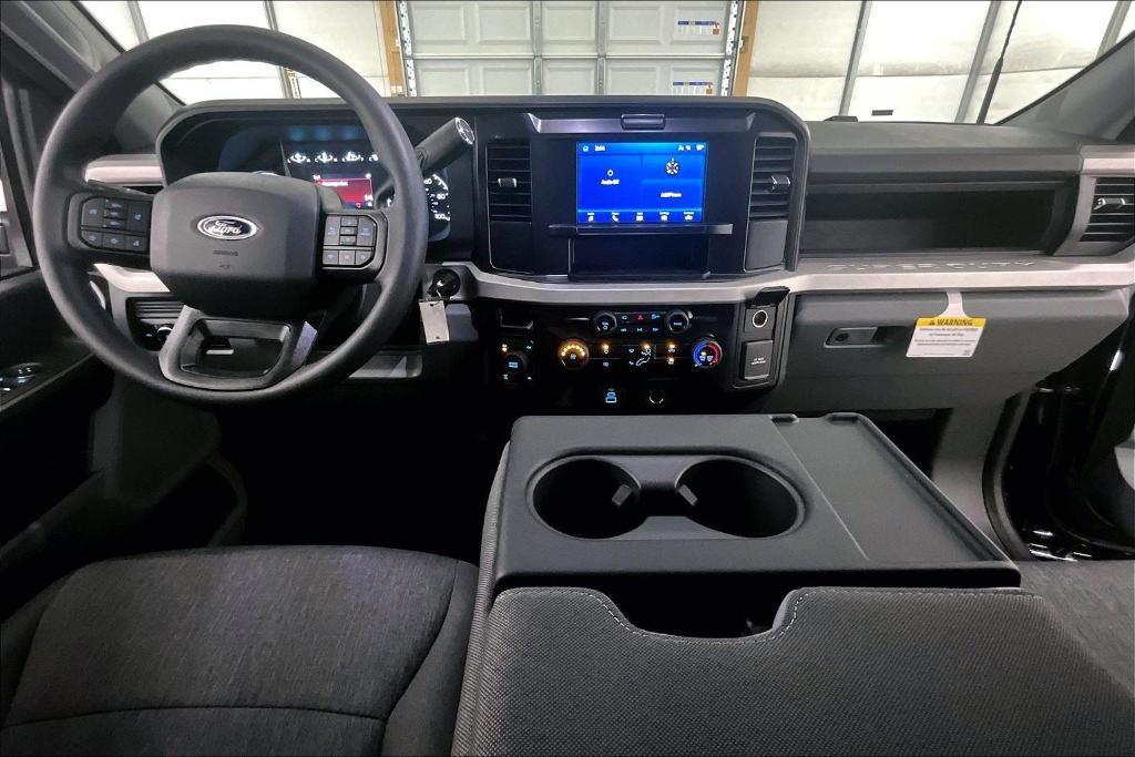 new 2025 Ford F-350 car, priced at $52,000