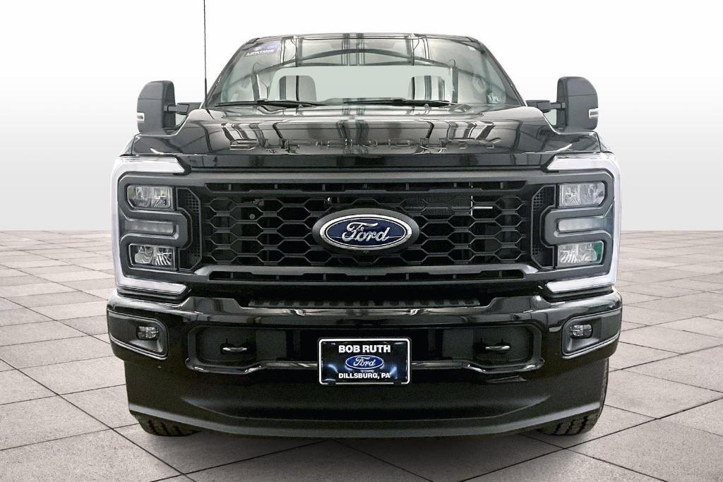 new 2025 Ford F-350 car, priced at $52,000