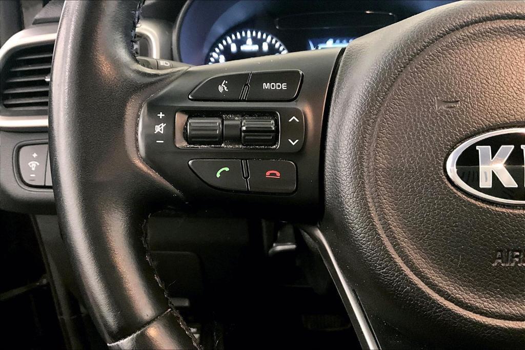 used 2016 Kia Sorento car, priced at $9,488