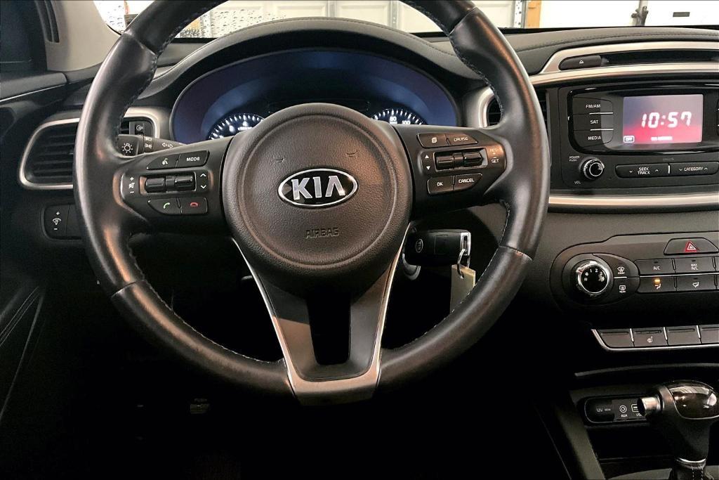 used 2016 Kia Sorento car, priced at $9,488