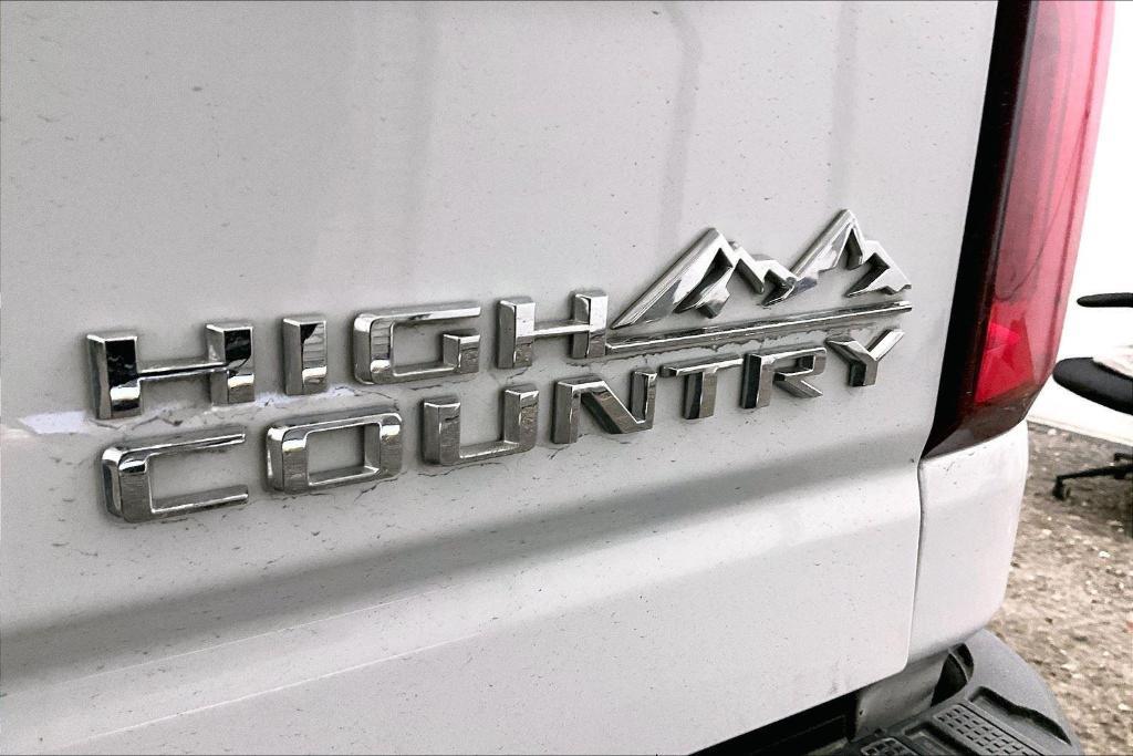 used 2022 Chevrolet Silverado 2500 car, priced at $56,500
