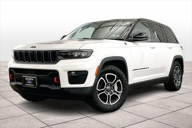 used 2022 Jeep Grand Cherokee car, priced at $38,000