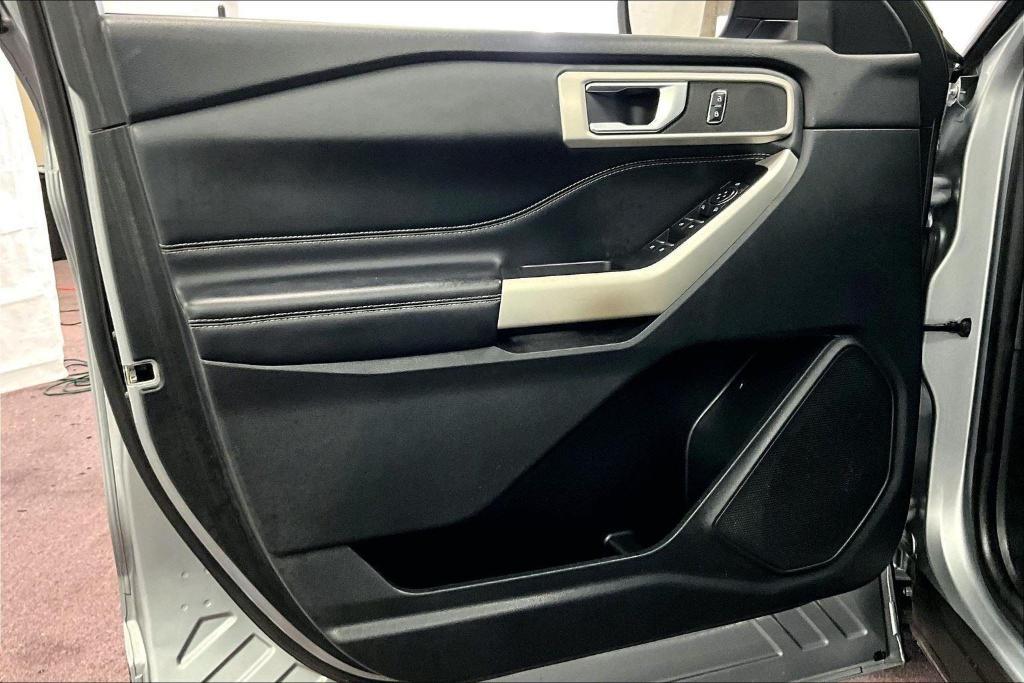 used 2022 Ford Explorer car, priced at $29,000