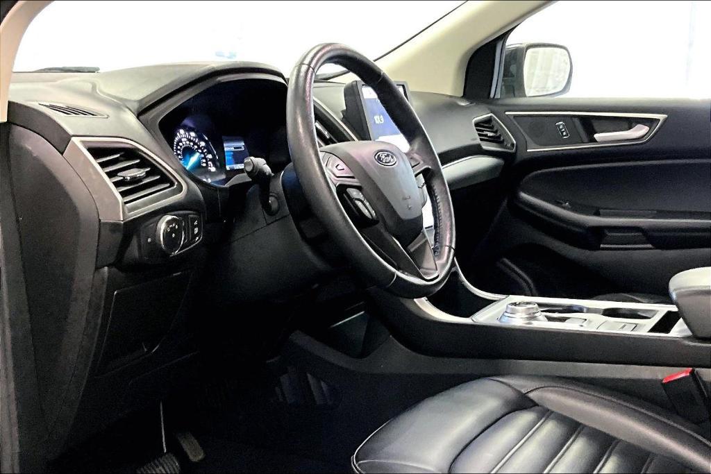 used 2022 Ford Edge car, priced at $25,500