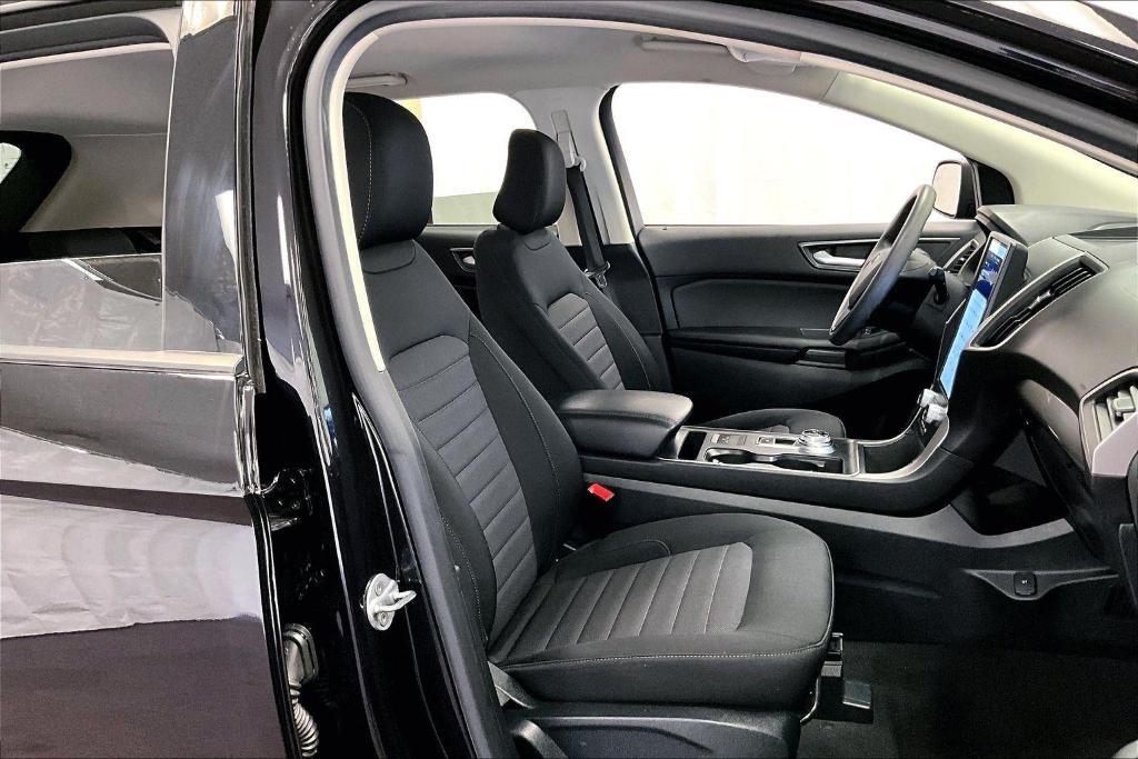 used 2022 Ford Edge car, priced at $24,000