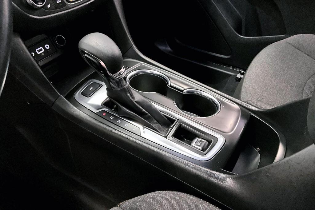 used 2022 Chevrolet Equinox car, priced at $24,500