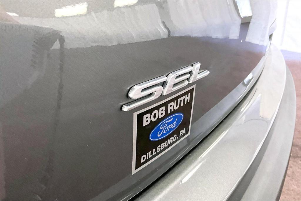 used 2022 Ford Edge car, priced at $22,500