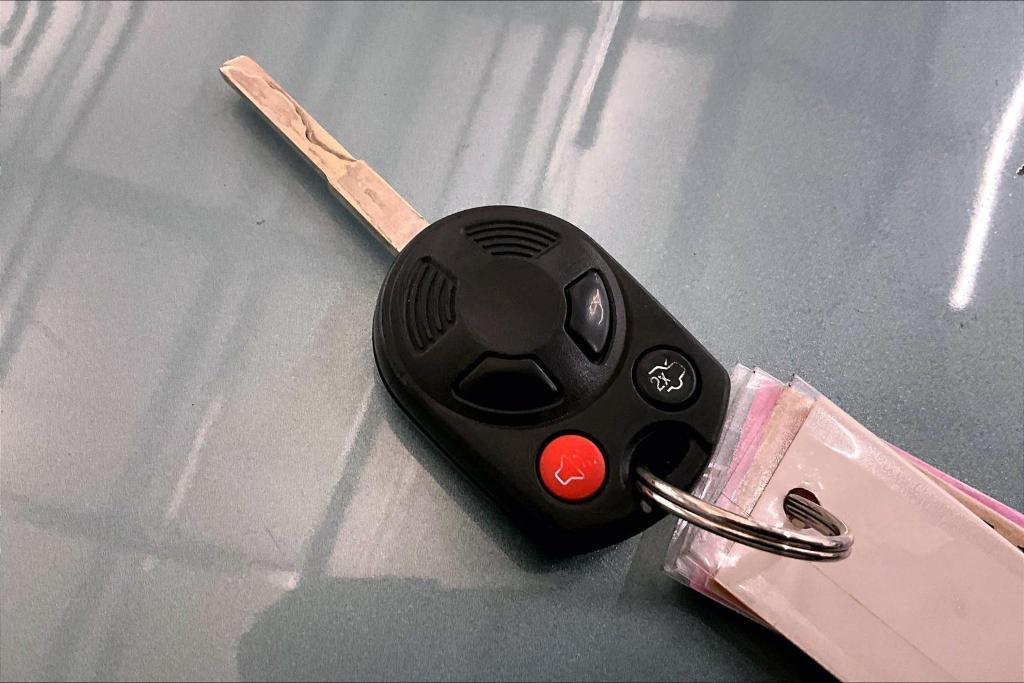 used 2012 Ford Focus car, priced at $6,888