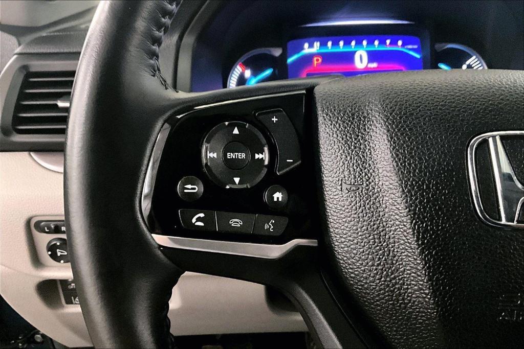 used 2022 Honda Pilot car, priced at $29,500
