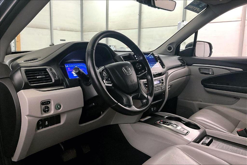 used 2022 Honda Pilot car, priced at $29,500