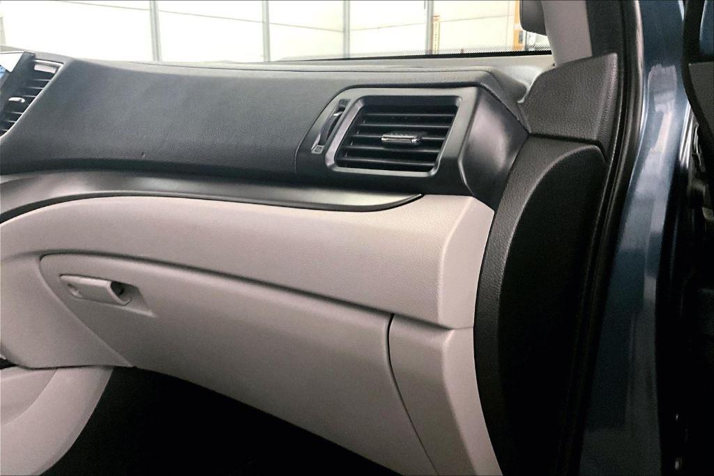 used 2022 Honda Pilot car, priced at $29,500