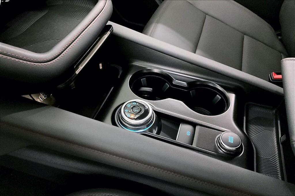 new 2025 Ford Explorer car, priced at $45,398