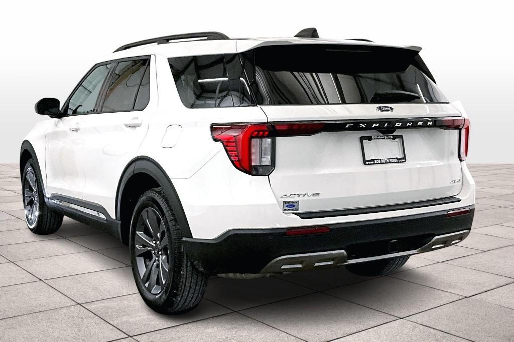 new 2025 Ford Explorer car, priced at $45,398