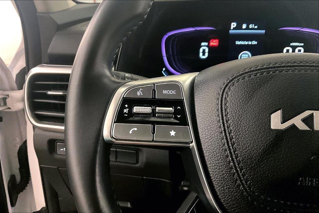 used 2023 Kia Telluride car, priced at $32,000