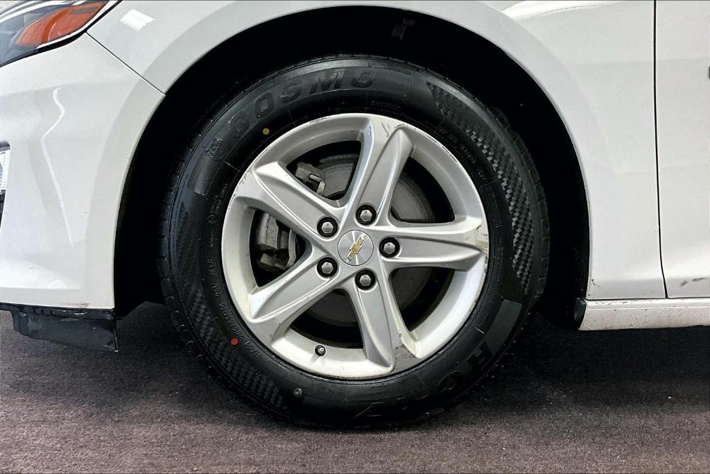 used 2023 Chevrolet Malibu car, priced at $17,000