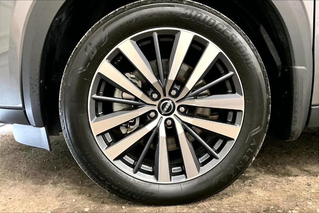 used 2022 Nissan Pathfinder car, priced at $36,000