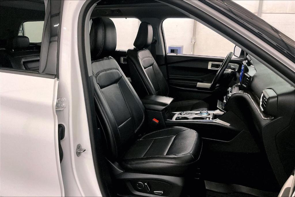 used 2020 Ford Explorer car, priced at $28,000